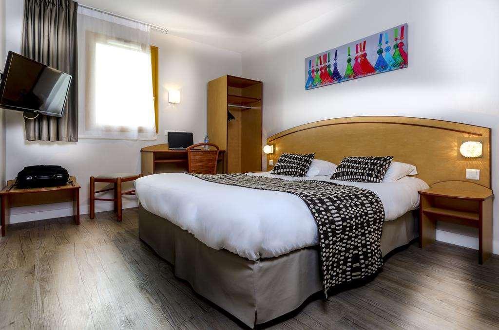 Brit Hotel Quimper Nord Эрг-Габерик Номер фото