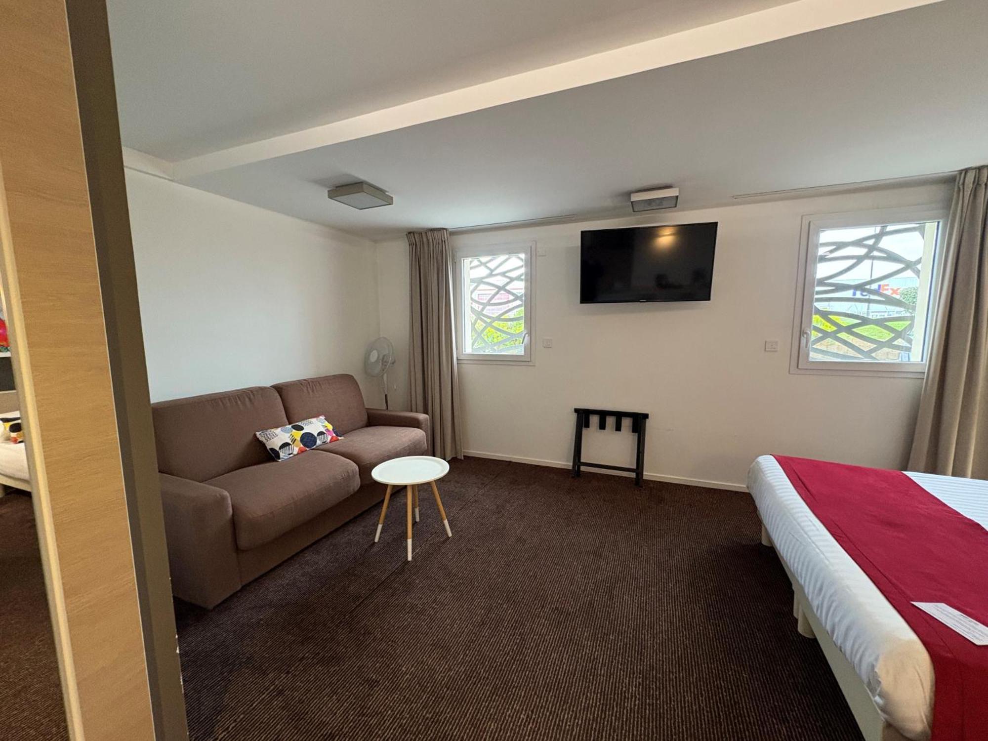 Brit Hotel Quimper Nord Эрг-Габерик Экстерьер фото