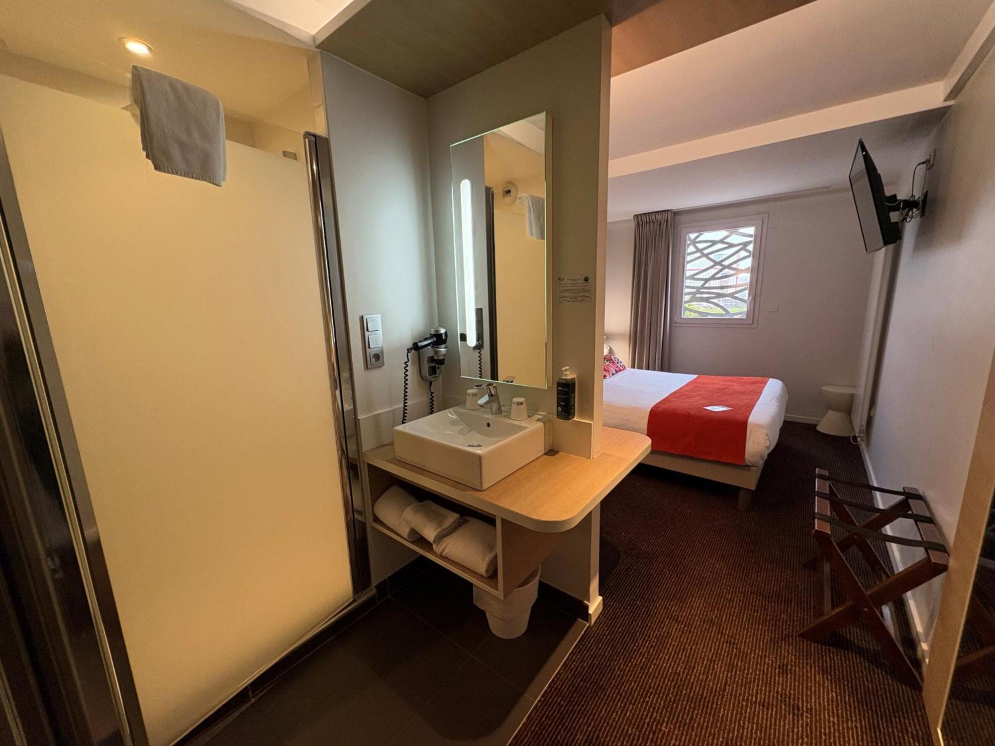 Brit Hotel Quimper Nord Эрг-Габерик Экстерьер фото