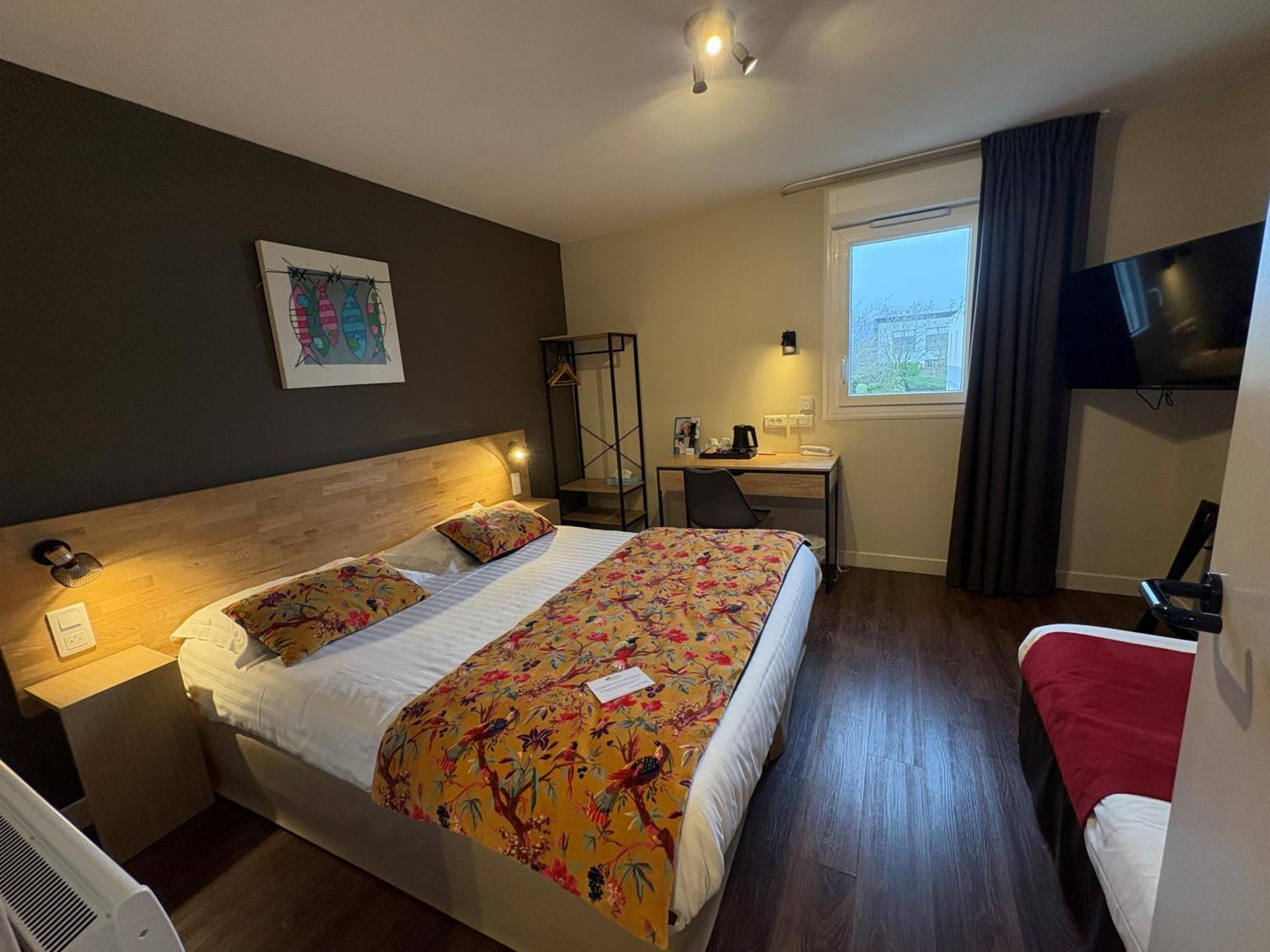 Brit Hotel Quimper Nord Эрг-Габерик Экстерьер фото